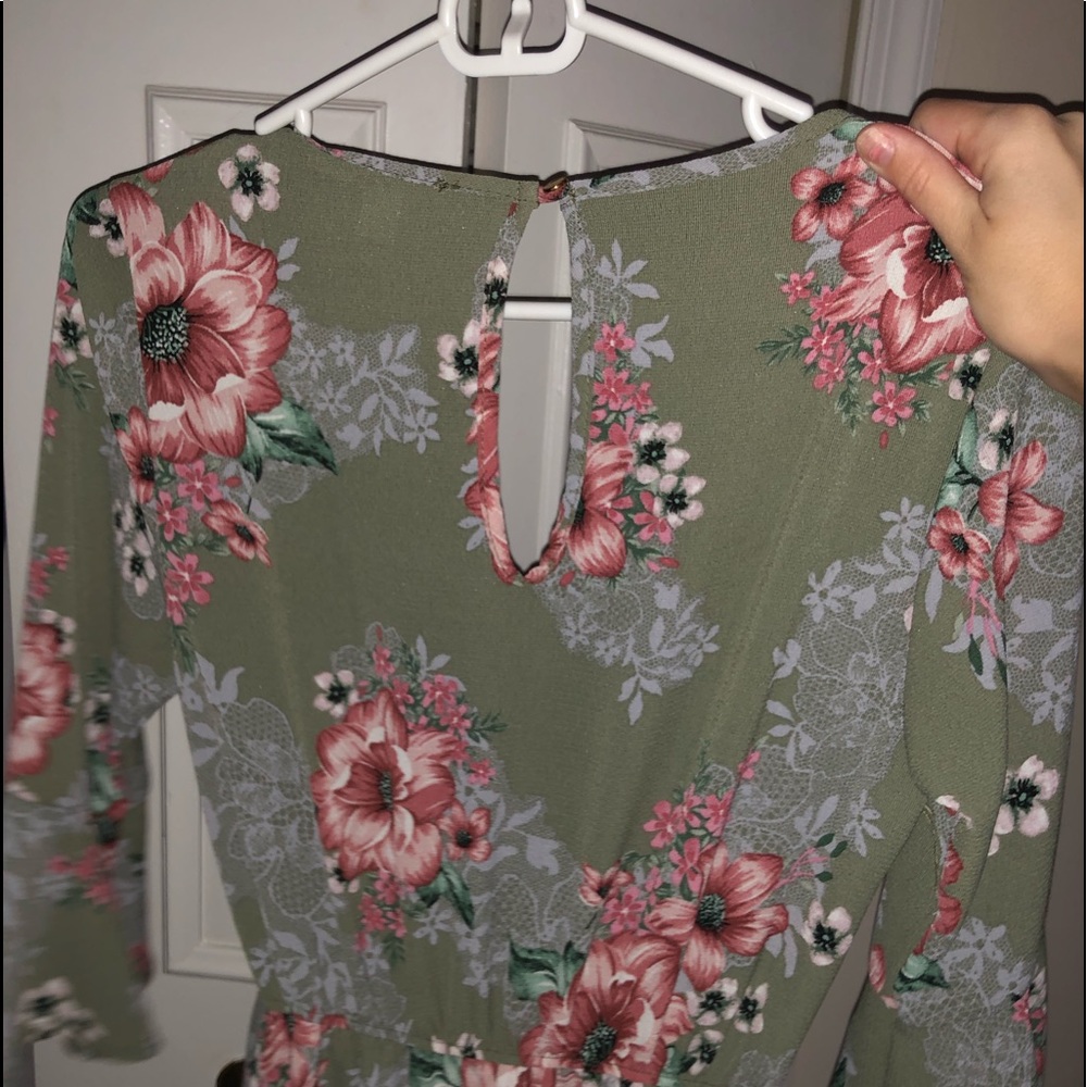 romper - Picture 3 of 4